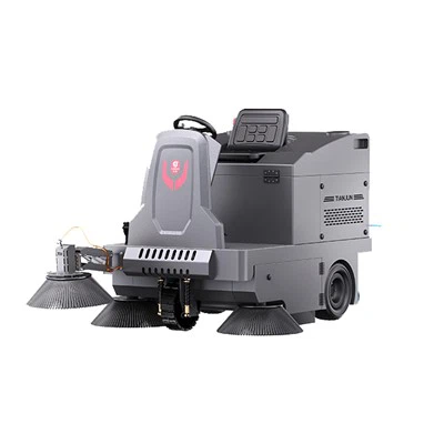 Passeu en escombrador amb tres pinzells laterals